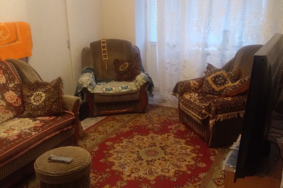 Продаётся 3-комнатная квартира, 55 м²