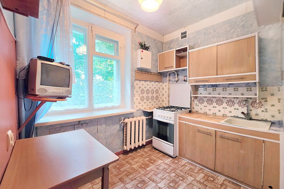 Продаётся 3-комнатная квартира, 65.7 м²
