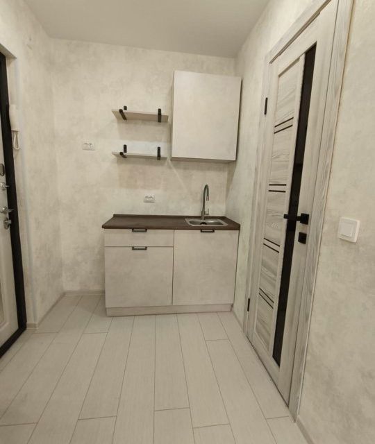 Продаётся 1-комнатная квартира, 18 м²