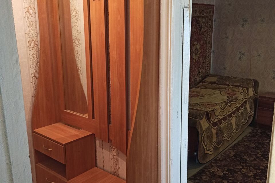 Продаётся 1-комнатная квартира, 32 м²