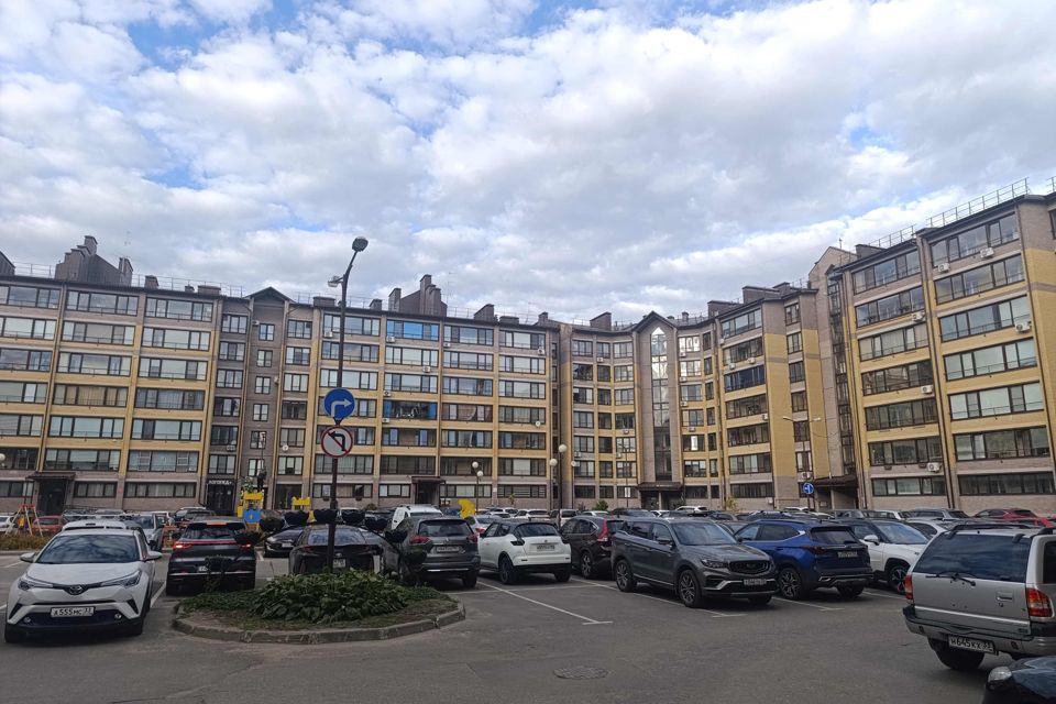 Продаётся 1-комнатная квартира, 41.2 м²