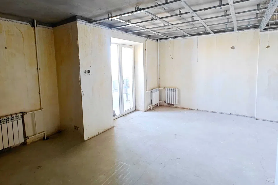 Продаётся 4-комнатная квартира, 84 м²