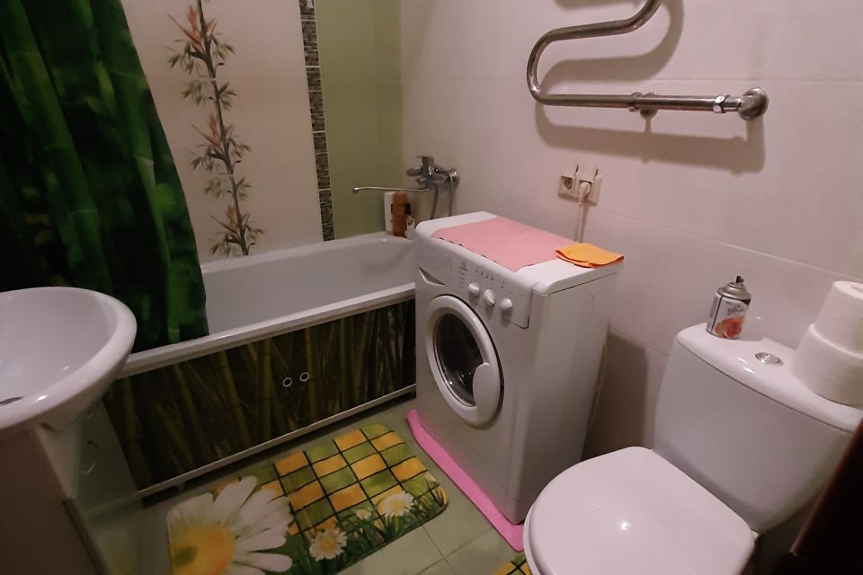 Продаётся 1-комнатная квартира, 42.5 м²