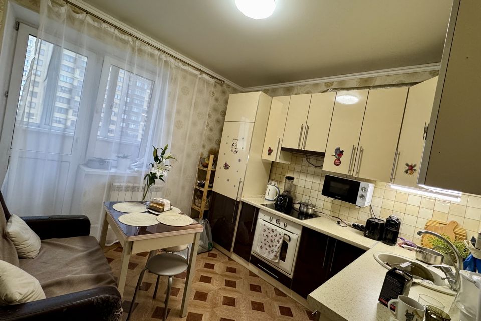 Продаётся 2-комнатная квартира, 60.7 м²