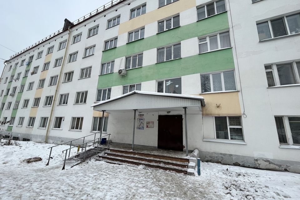 Продаётся комната в 1-комн. квартире, 12.9 м²