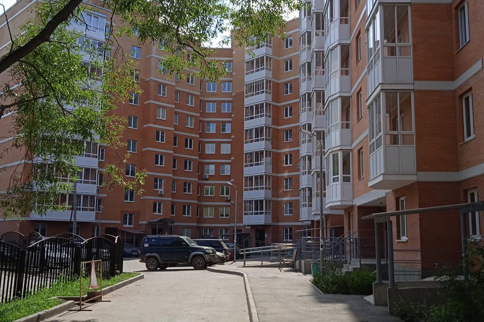 Продаётся 1-комнатная квартира, 51.6 м²