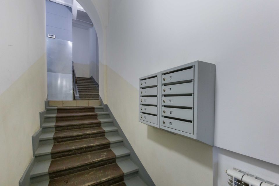 Продаётся 5-комнатная квартира, 146.4 м²