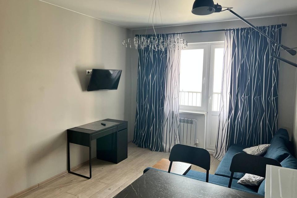 Продаётся 1-комнатная квартира, 35.3 м²