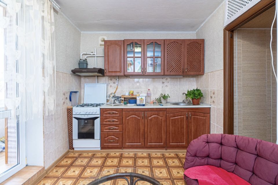 Продаётся 2-комнатная квартира, 55.6 м²