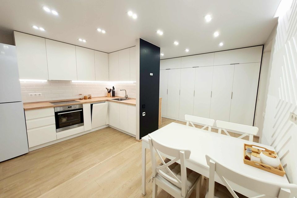 Продаётся 2-комнатная квартира, 70 м²