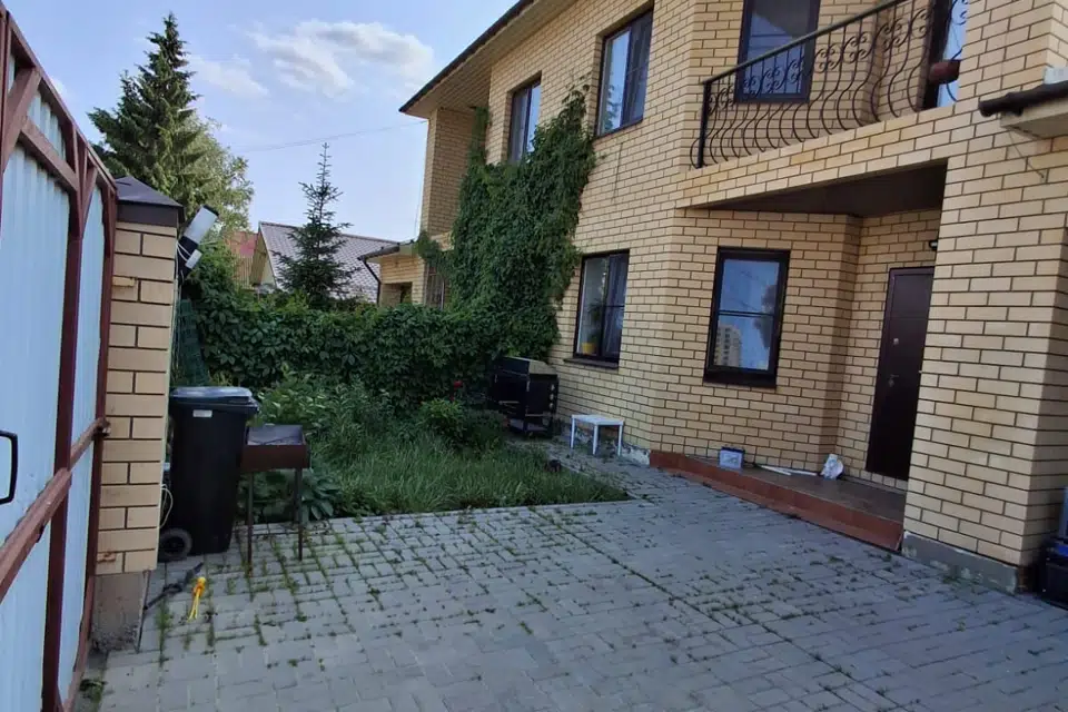 Продаётся 2-этажный дом, 125 м²