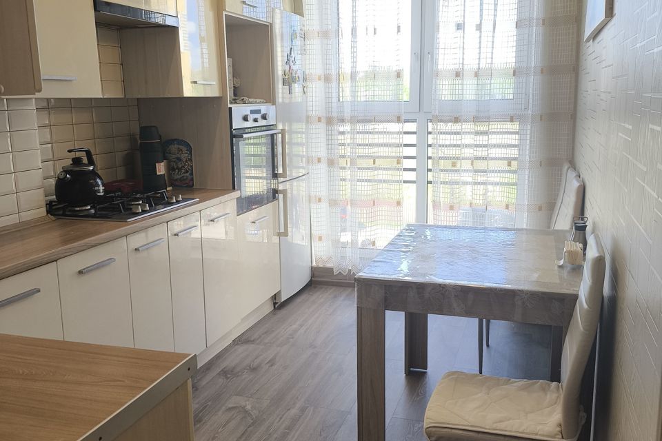 Продаётся 2-комнатная квартира, 57 м²
