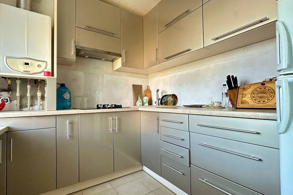 Продаётся 3-комнатная квартира, 58 м²