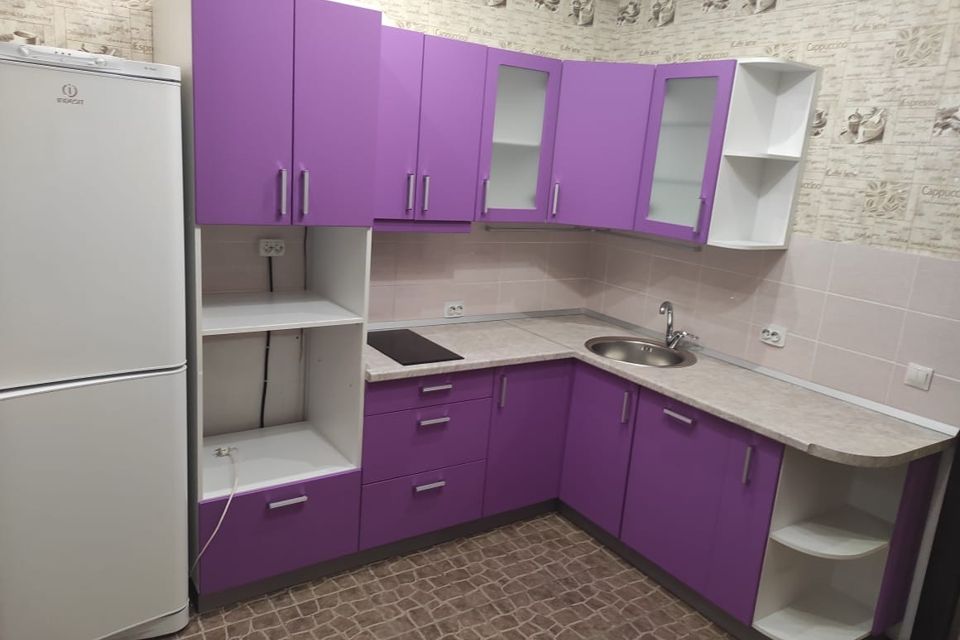Сдаётся 1-комнатная квартира, 42 м²