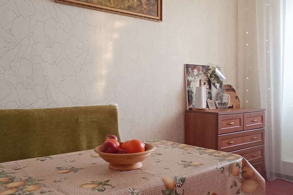 Продаётся 2-комнатная квартира, 76 м²