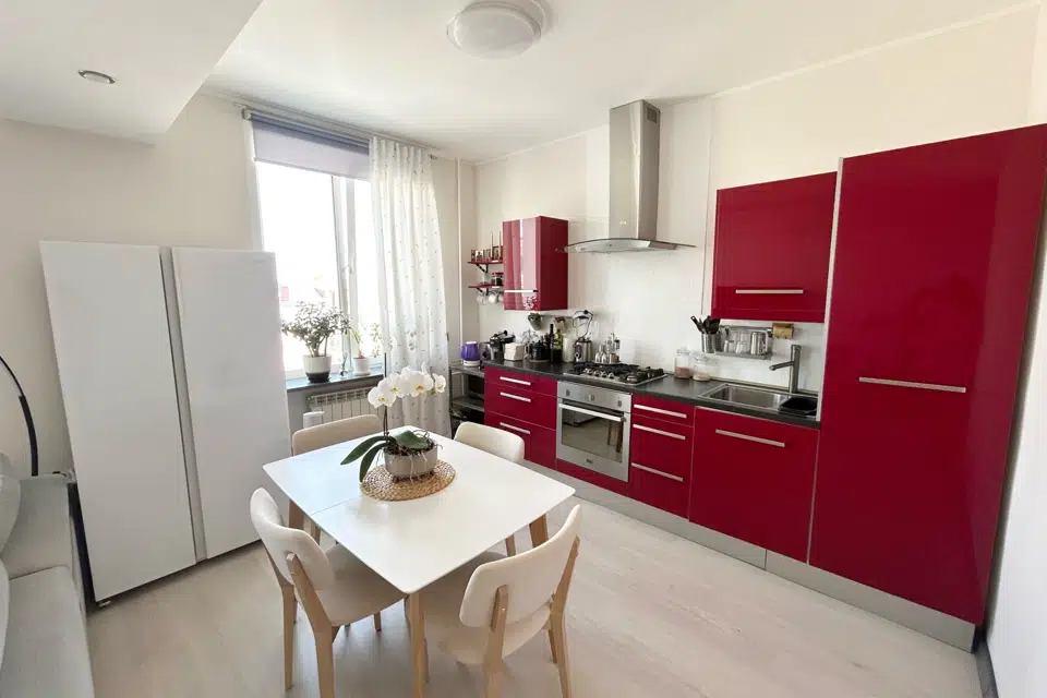 Продаётся 3-комнатная квартира, 79.1 м²