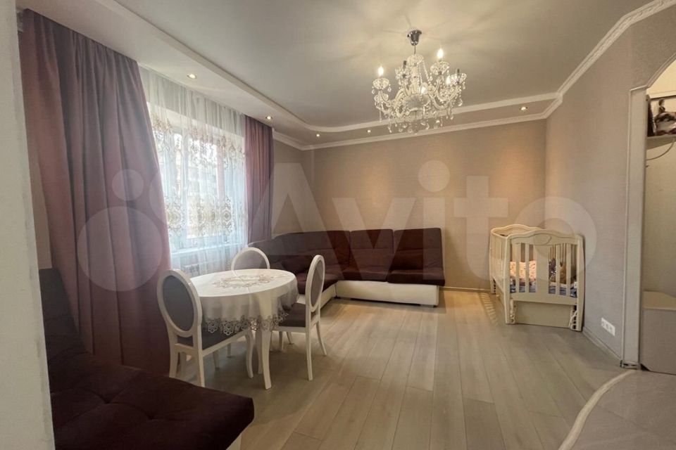 Продаётся 1-комнатная квартира, 39.7 м²