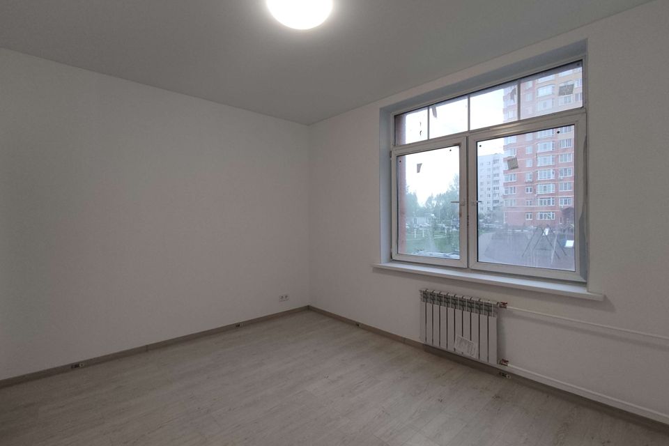 Продаётся 2-комнатная квартира, 58.3 м²