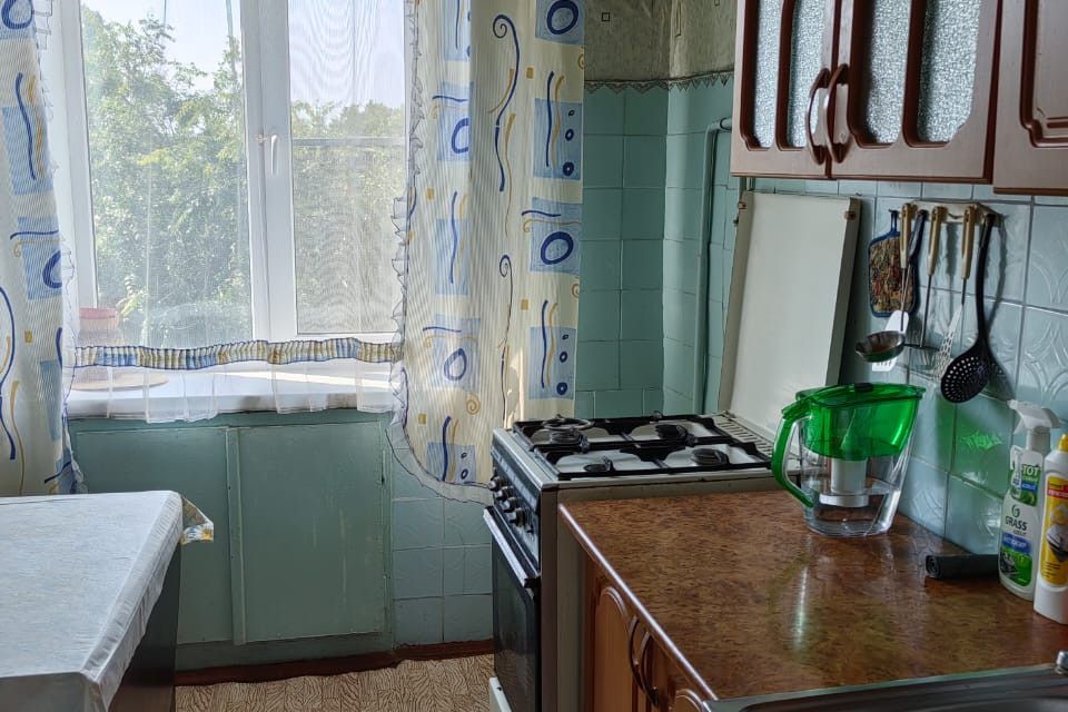 Продаётся 3-комнатная квартира, 59.3 м²