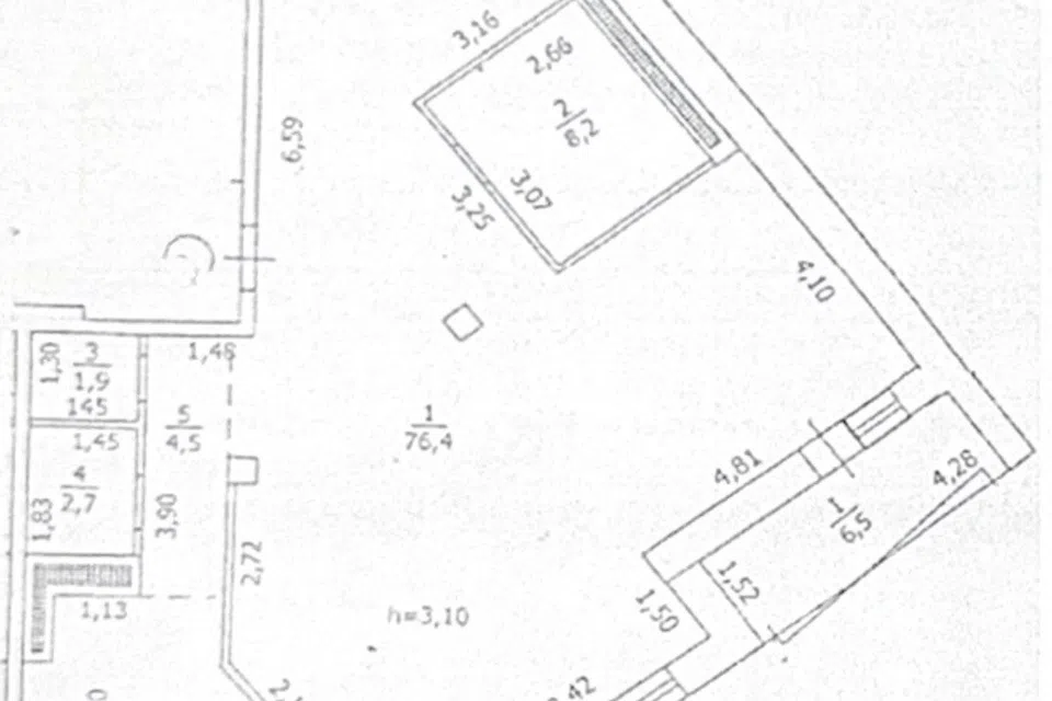 Продаётся 3-комнатная квартира, 116 м²