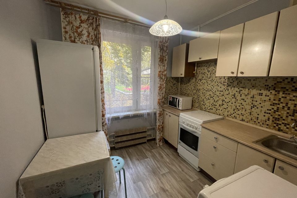 Продаётся 2-комнатная квартира, 42.9 м²