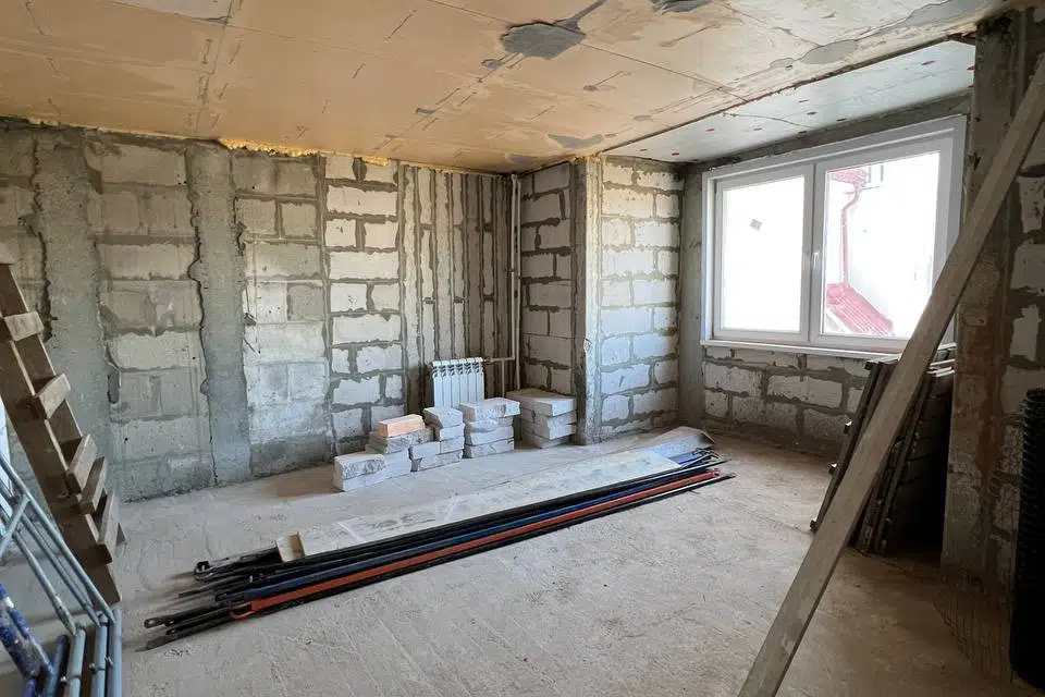 Продаётся 4-комнатная квартира, 105.5 м²