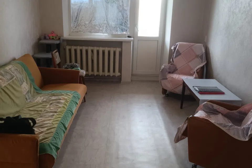 Продаётся 3-комнатная квартира, 50 м²