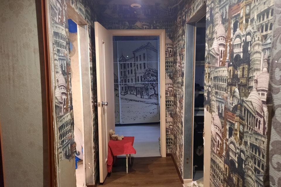 Продаётся 3-комнатная квартира, 48.2 м²