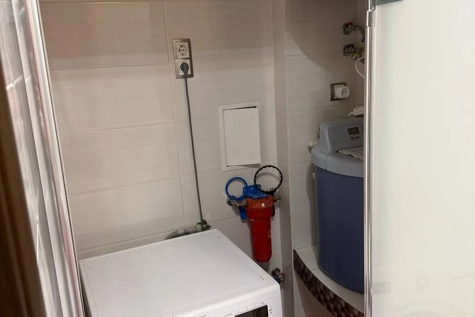 Продаётся 4-комнатная квартира, 150 м²