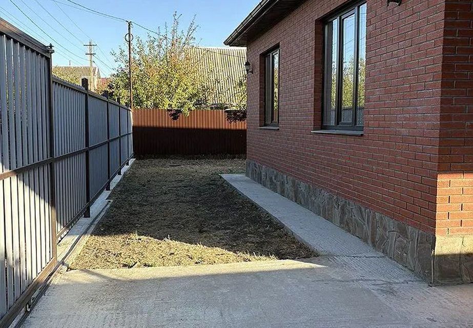 Продаётся 3-этажный дом, 105 м²