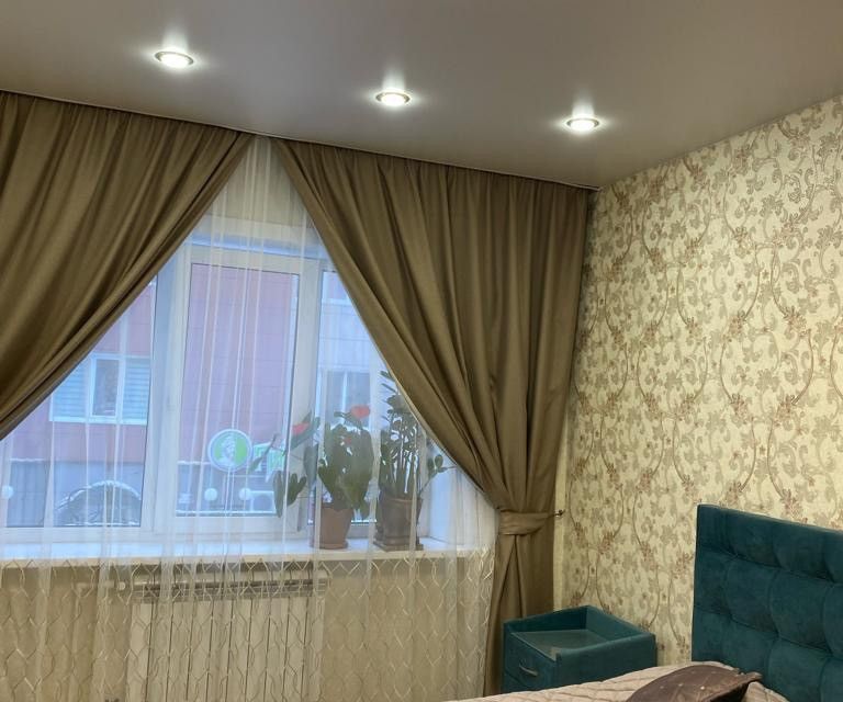Продаётся 1-комнатная квартира, 60 м²
