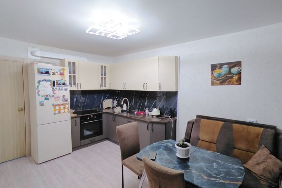 Продаётся 1-комнатная квартира, 38 м²