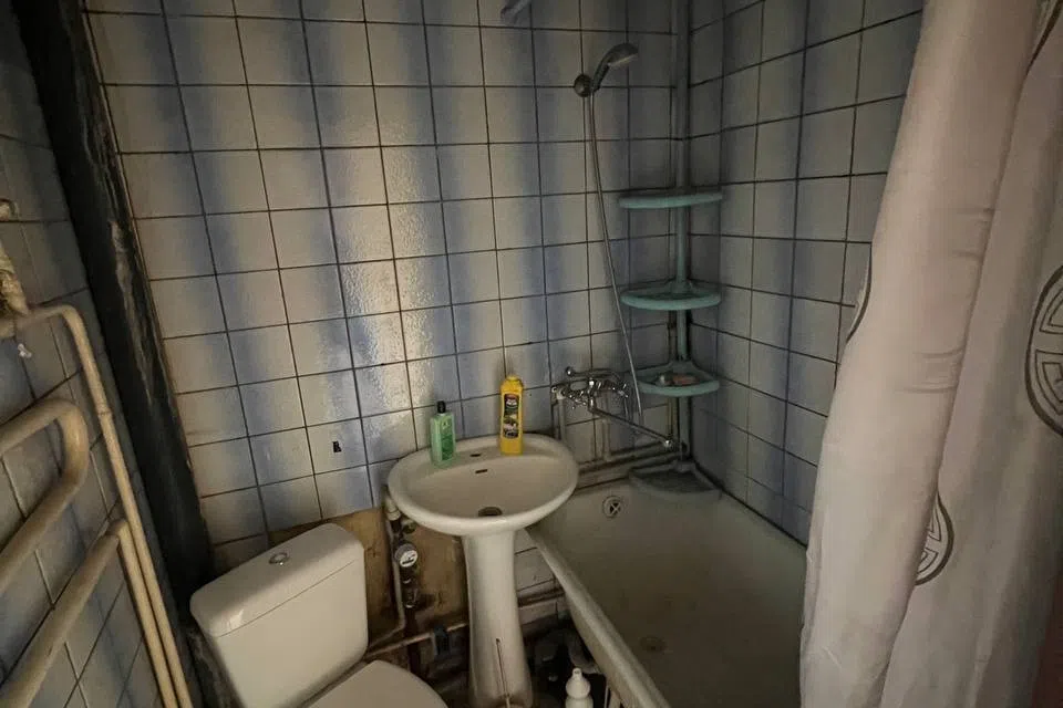 Продаётся 2-комнатная квартира, 42.4 м²