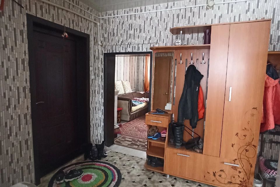 Продаётся 3-комнатная квартира, 54.5 м²