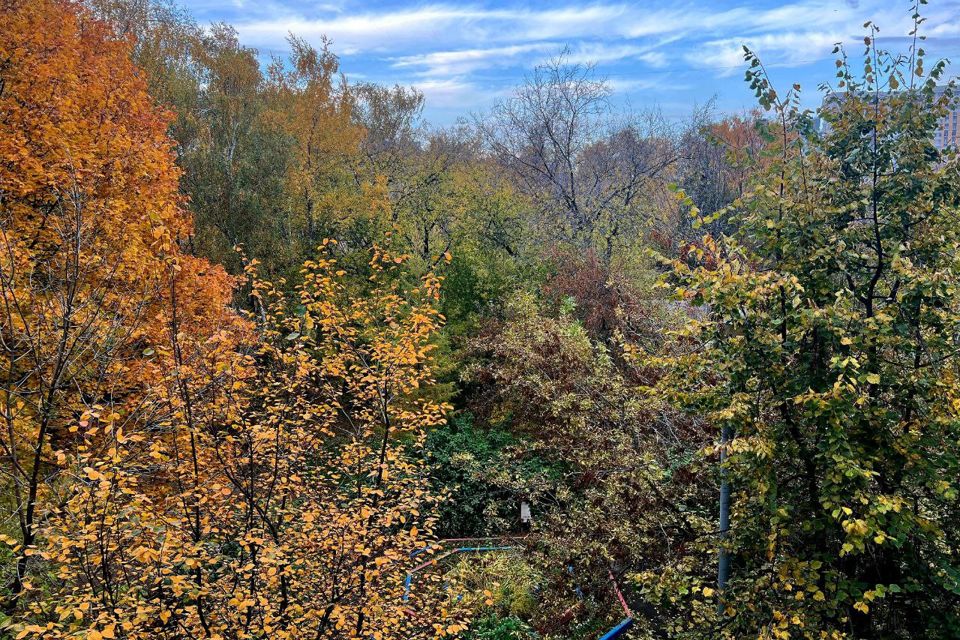 Продаётся 3-комнатная квартира, 54.5 м²