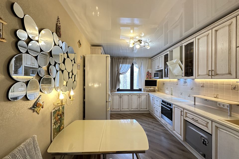 Продаётся 3-комнатная квартира, 80 м²