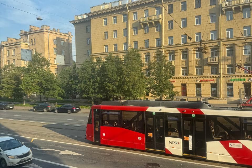 Продаётся 4-комнатная квартира, 90.1 м²