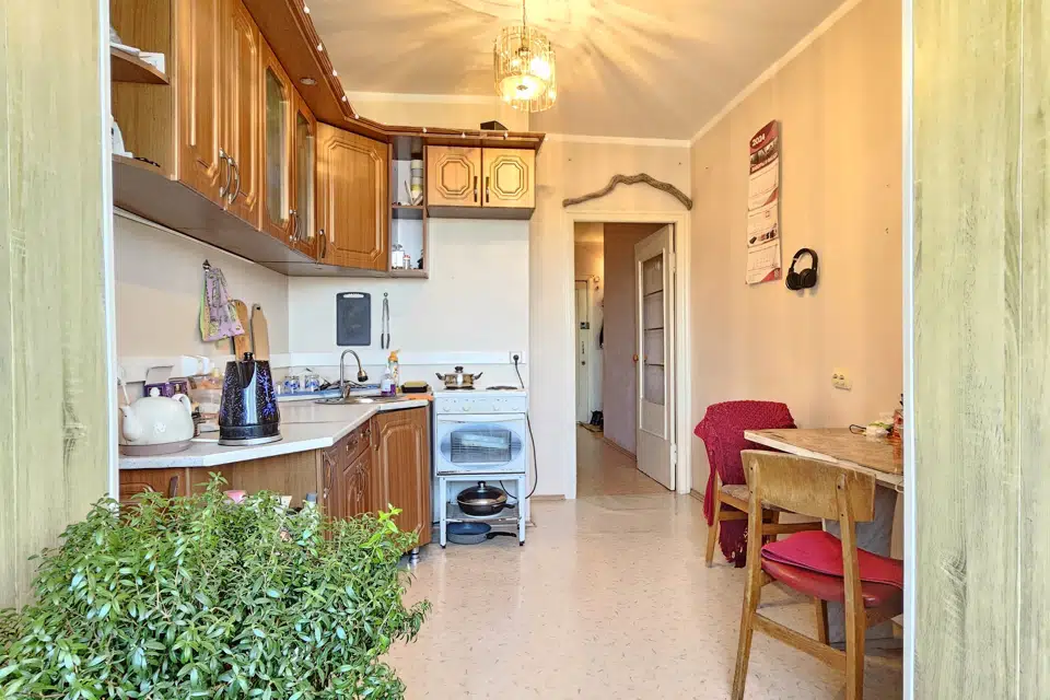 Продаётся 1-комнатная квартира, 37.8 м²
