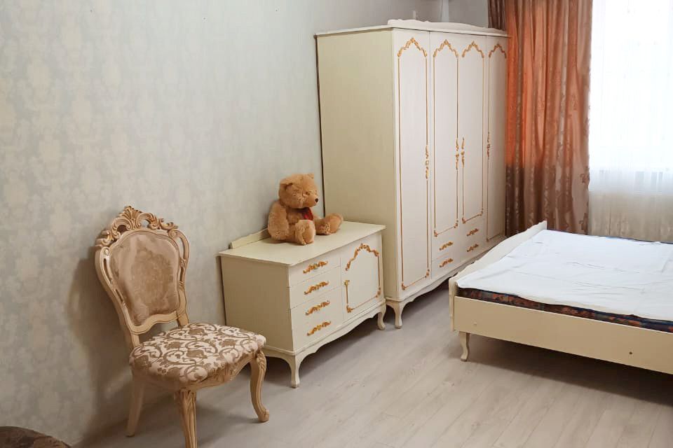 Продаётся 1-комнатная квартира, 46 м²