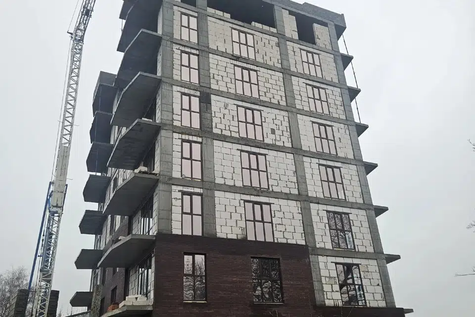 Продаётся 3-комнатная квартира, 129 м²