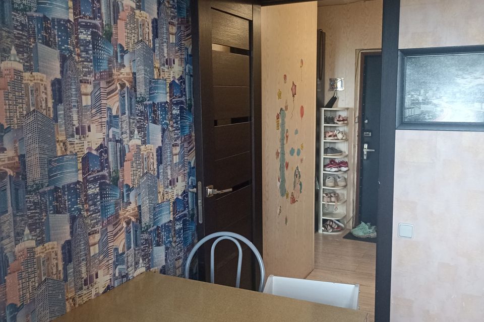 Продаётся 1-комнатная квартира, 35.6 м²