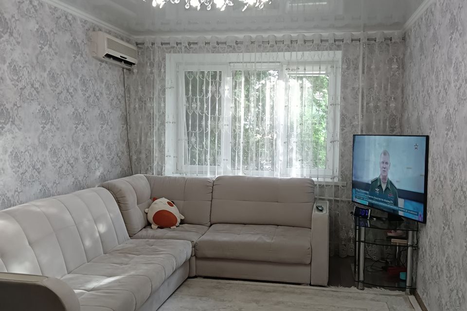 Купить двухкомнатную квартиру Трусовский район Астрахани.