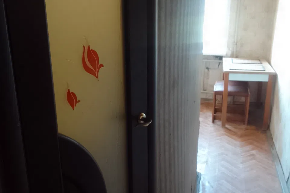 Продаётся 3-комнатная квартира, 57 м²