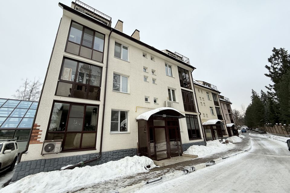 Продаётся 2-комнатная квартира, 65.3 м²