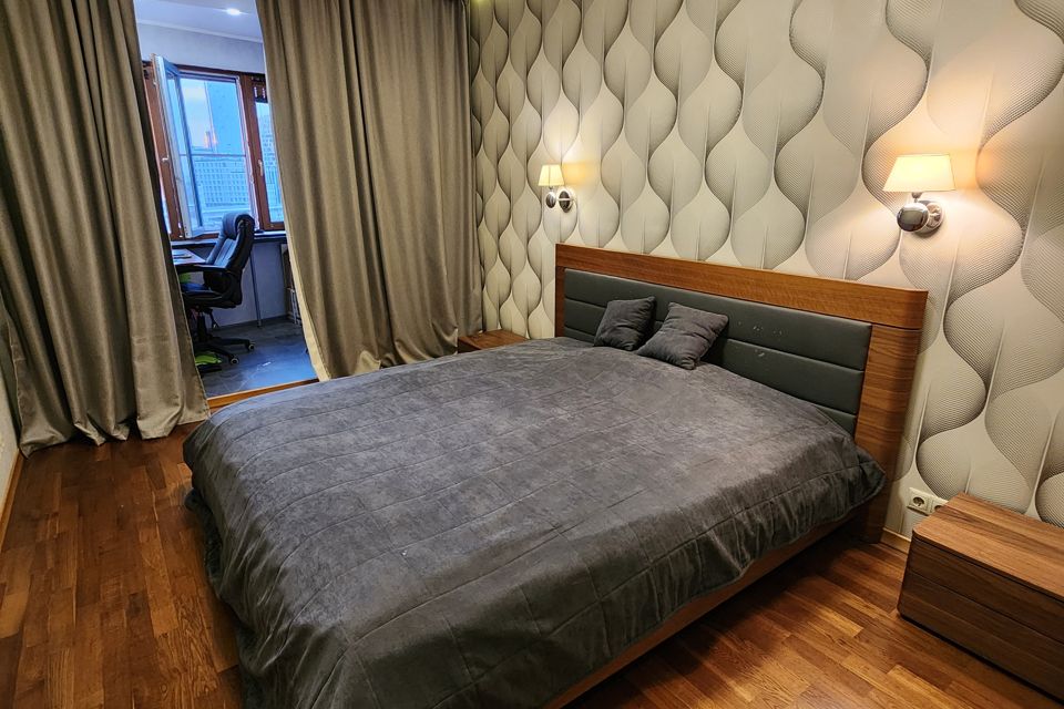 Продаётся 3-комнатная квартира, 93.7 м²