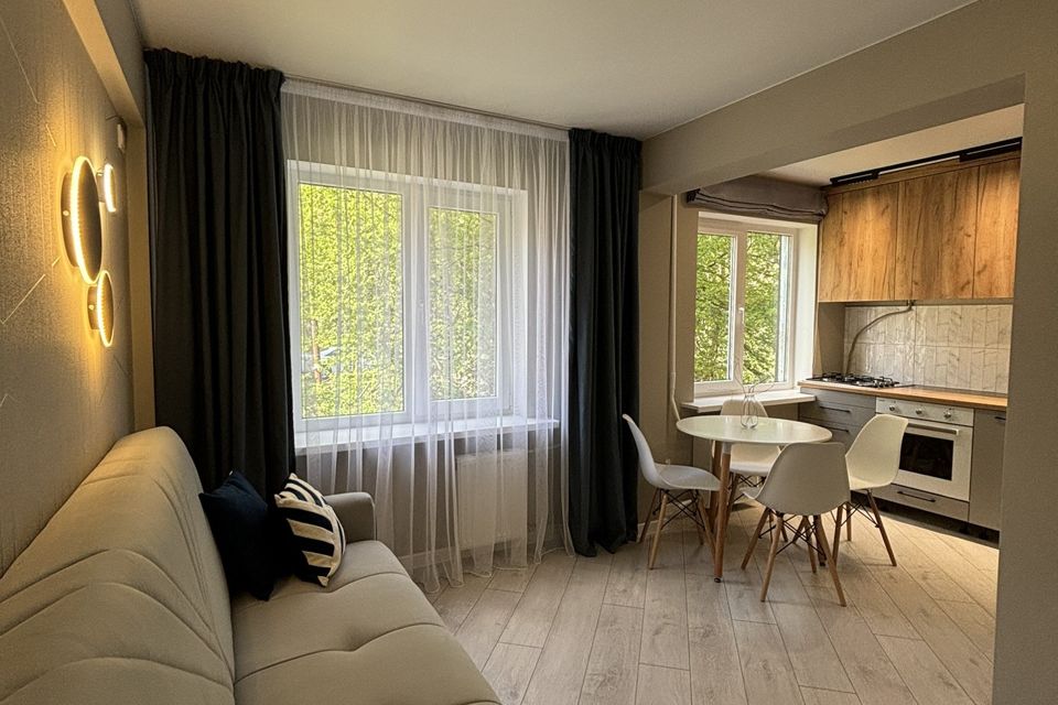 Продаётся 2-комнатная квартира, 41.4 м²