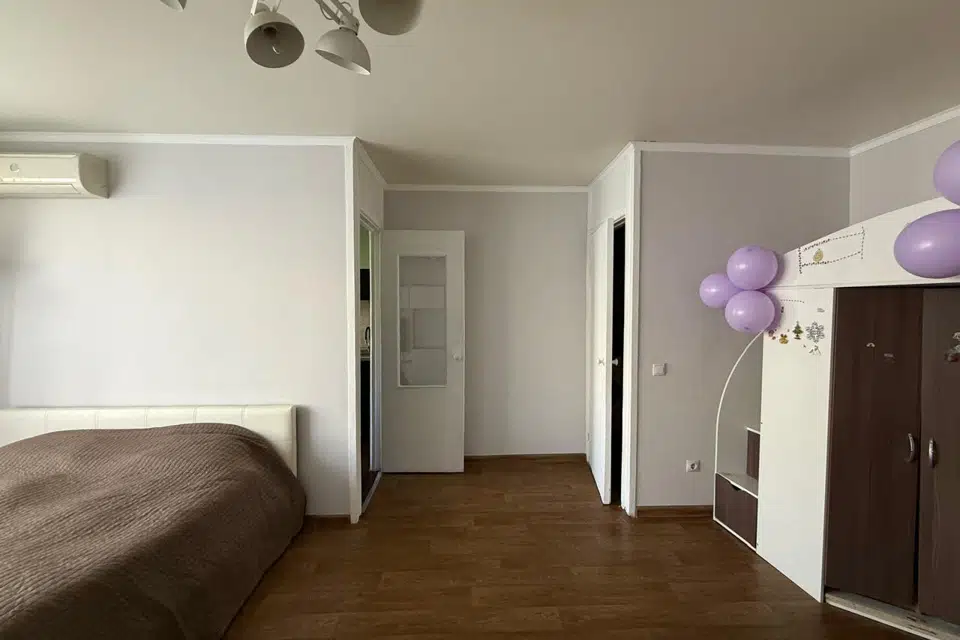 Продаётся 1-комнатная квартира, 33 м²