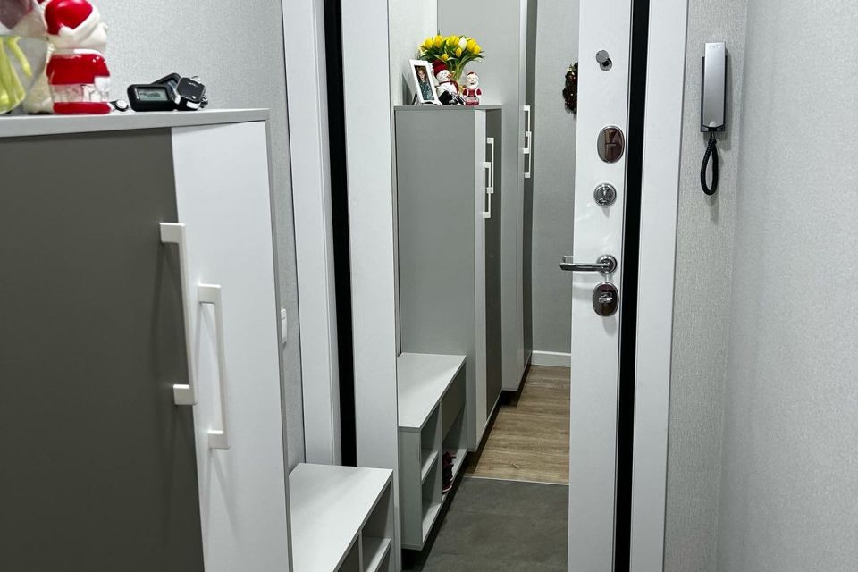 Продаётся 3-комнатная квартира, 58.3 м²