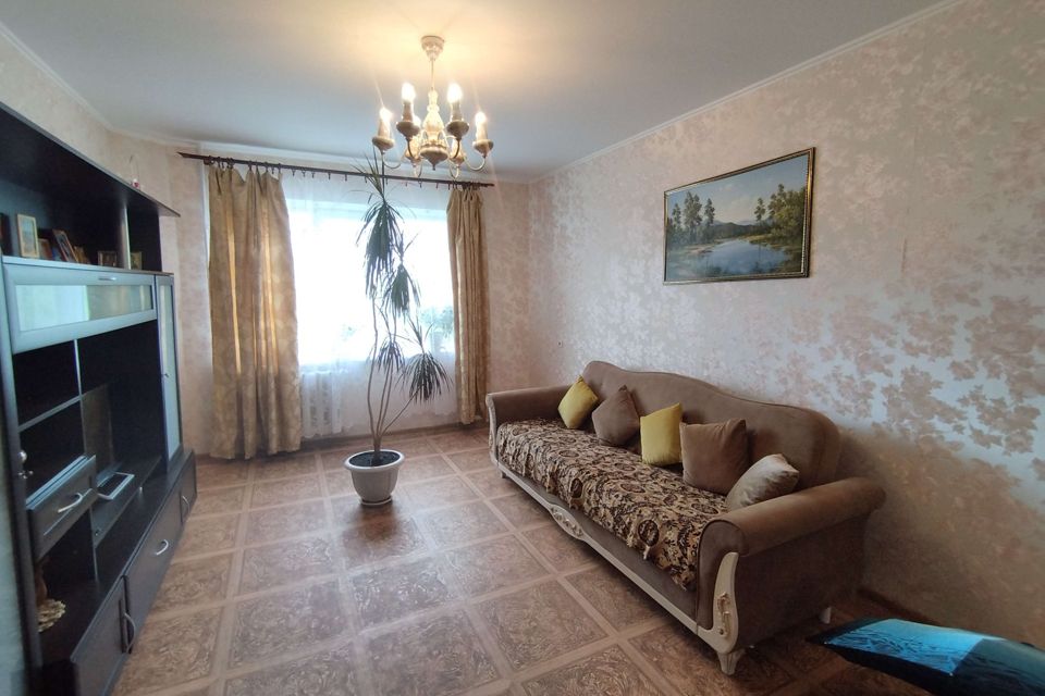Продаётся 3-комнатная квартира, 62.7 м²
