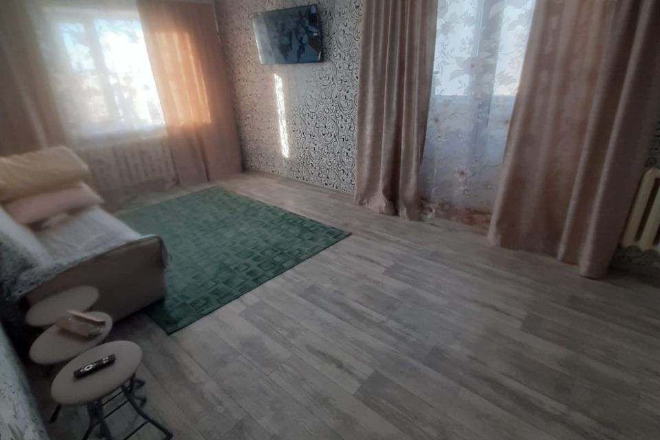 Продаётся 1-комнатная квартира, 33 м²